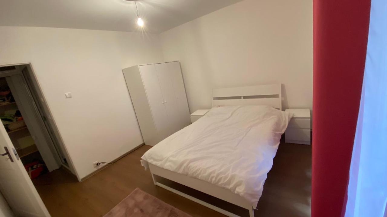 Apartament Marasesti バイア·マーレ エクステリア 写真
